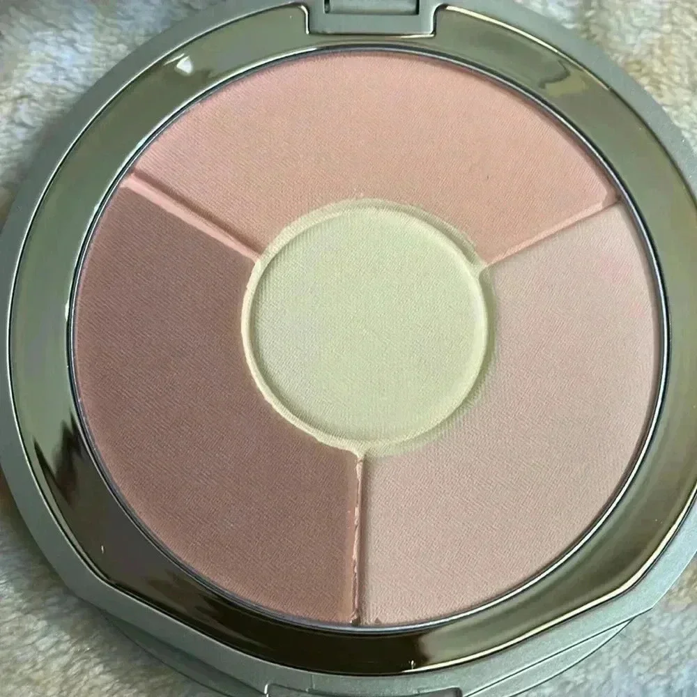 Stila one step correct brightening finish powder